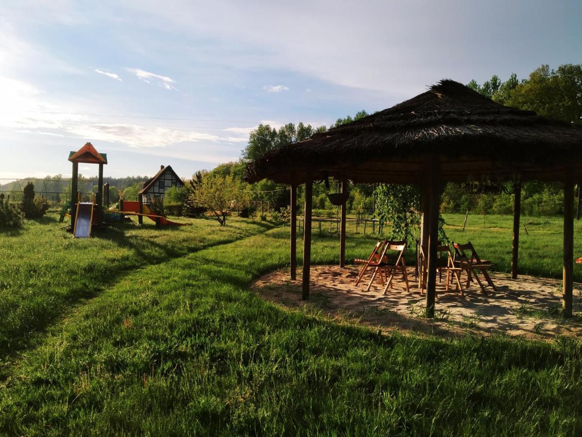 Podroze Checz Villa Charbrowo Екстериор снимка